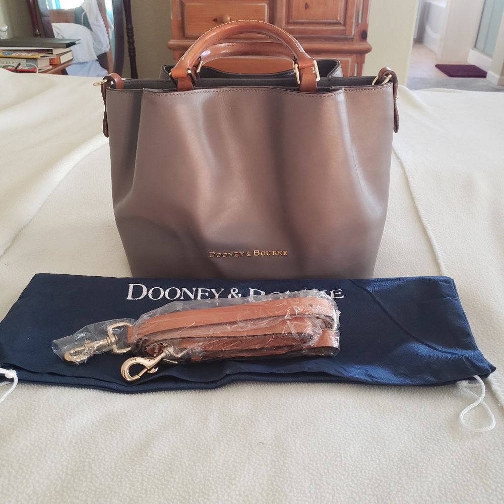 Dooney & Bourke Barlow